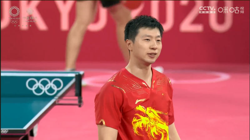 在与加拿大 在与加拿大